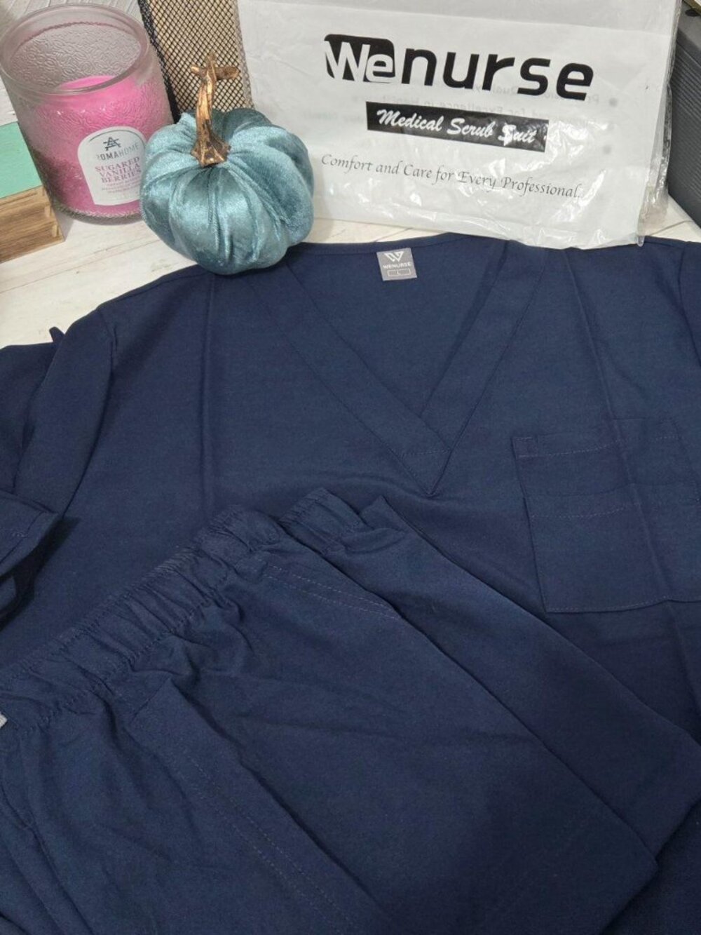 Unisex WeNurse Scrub Set - Size Large